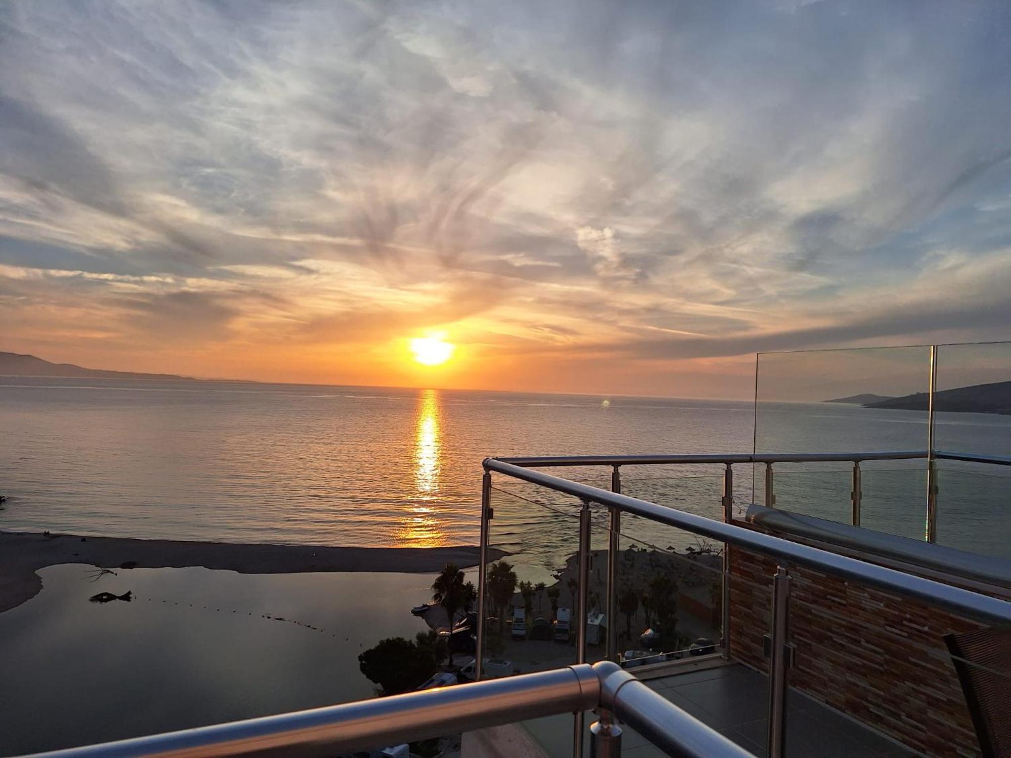 Sadet'S Penthouse Saranda Lejlighed Eksteriør billede