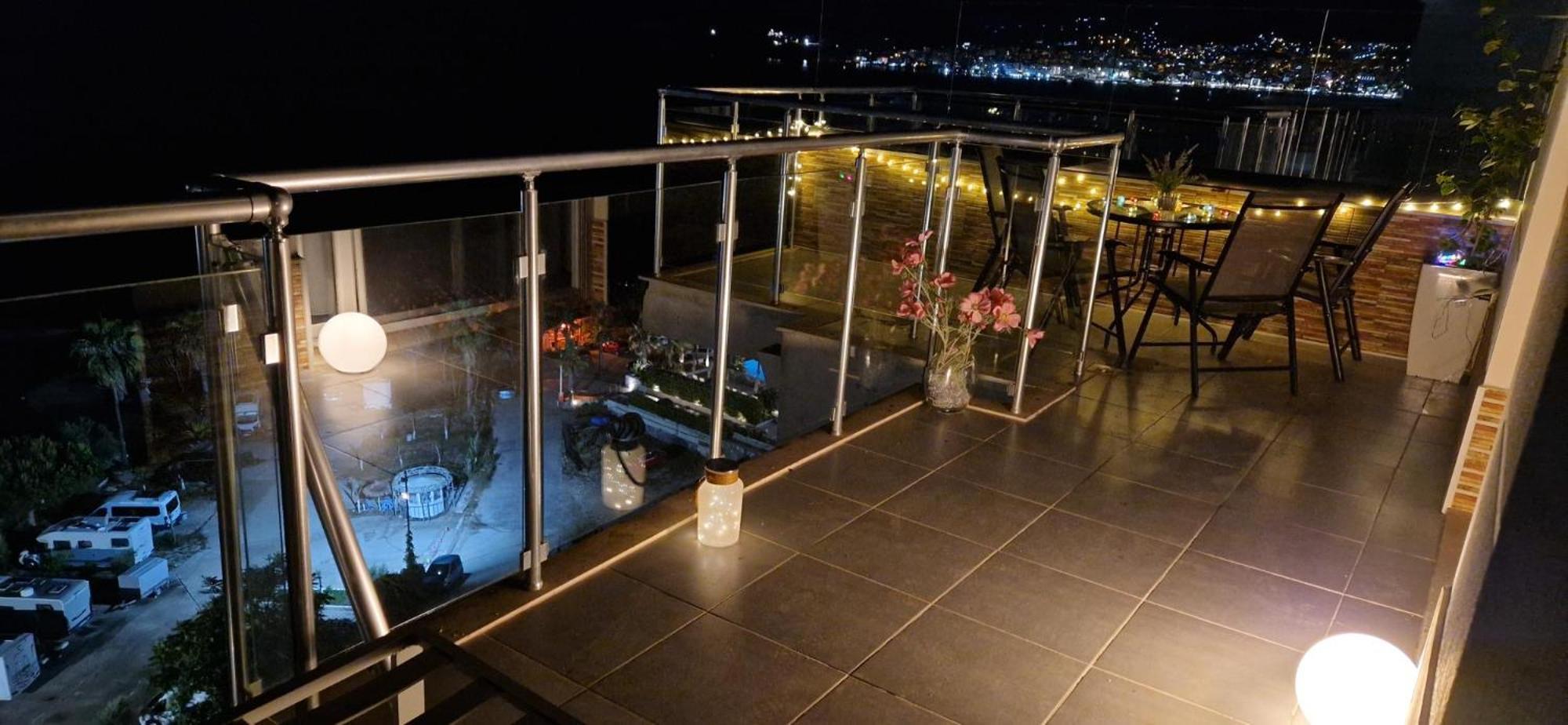 Sadet'S Penthouse Saranda Lejlighed Eksteriør billede