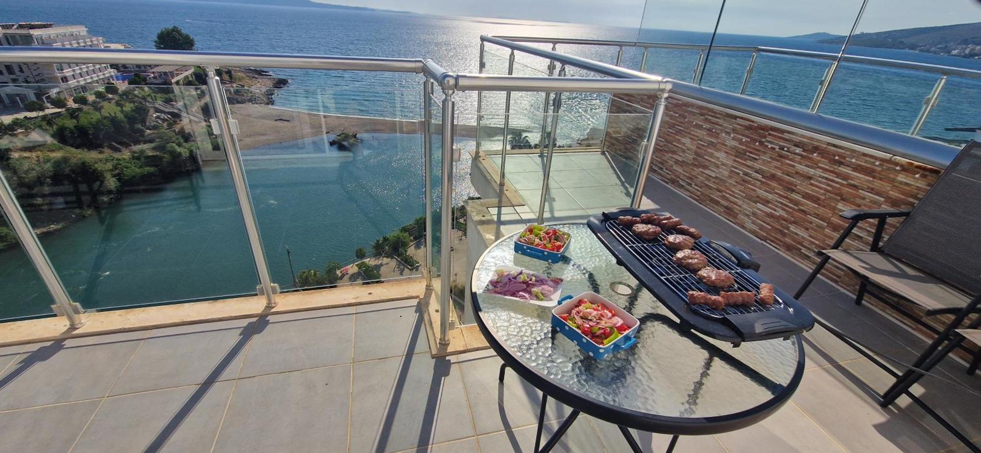 Sadet'S Penthouse Saranda Lejlighed Eksteriør billede